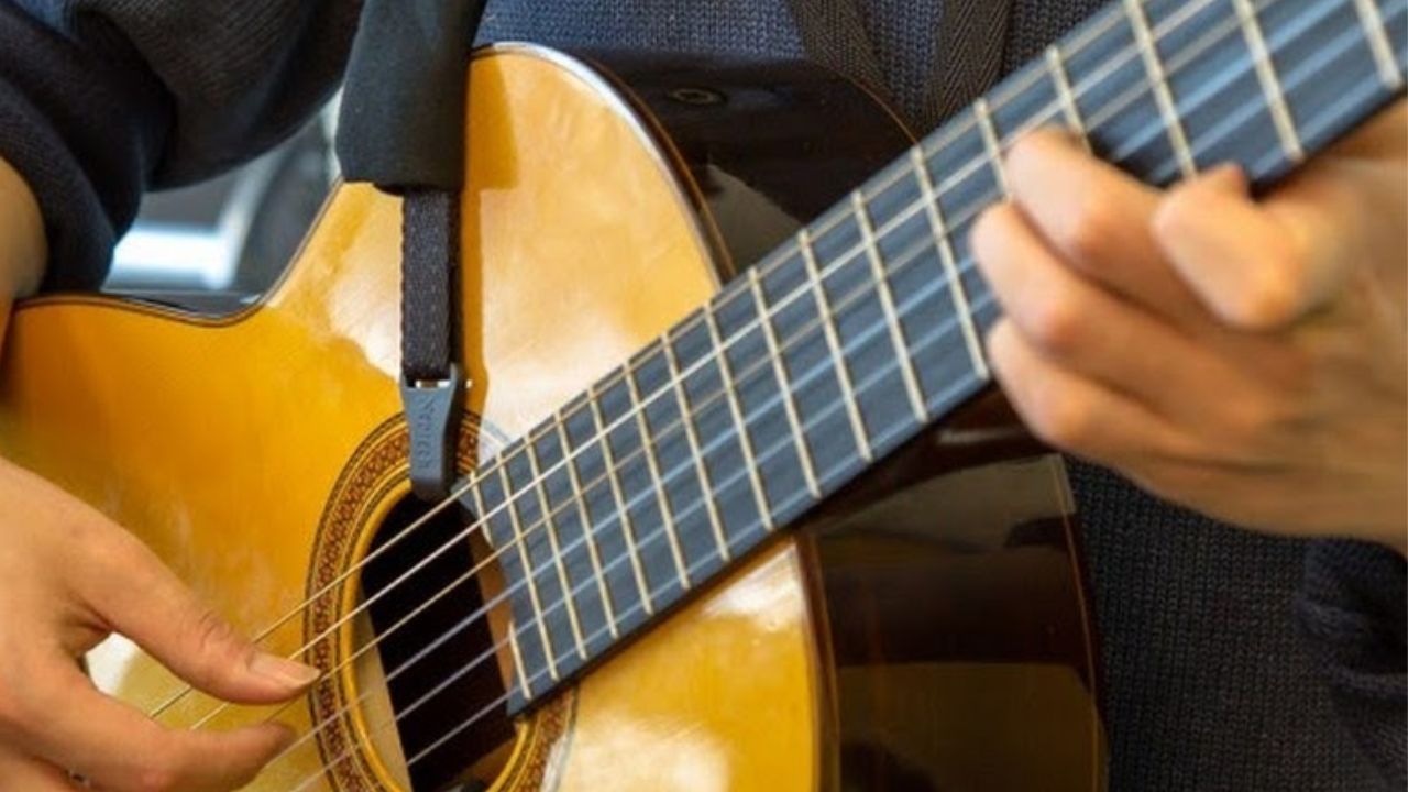 Best gauge acoustic guitar strings for beginners